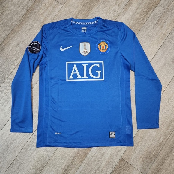 Manchester United Retro Champions League Ronaldo 7 - Picture 2 of 7